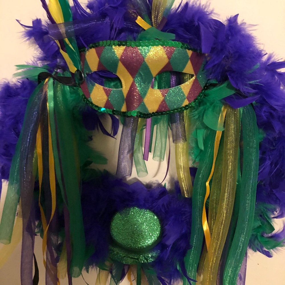 Mardi Gras Wreath